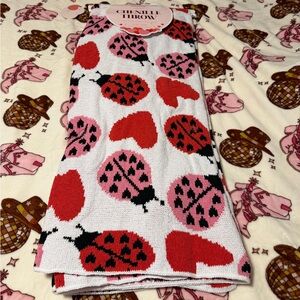 Envogue Red and Pink Ladybug Chenille Throw Blanket